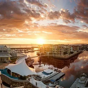 Krystal Gordonʼs Bay
