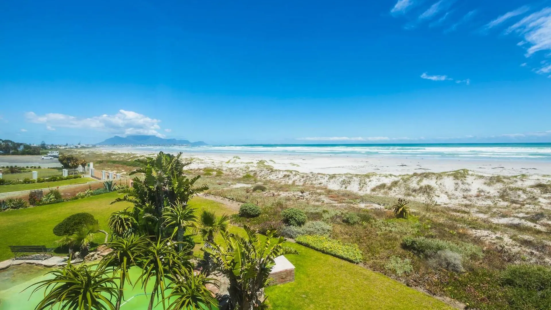 14 Penguin Place, Melkbosstrand